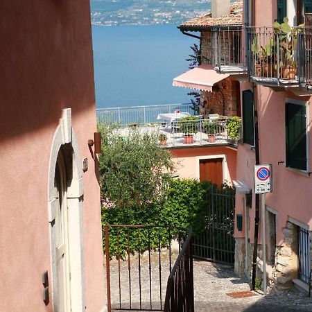 Villa Casa Angelo Torri Del Benaco Exterior foto