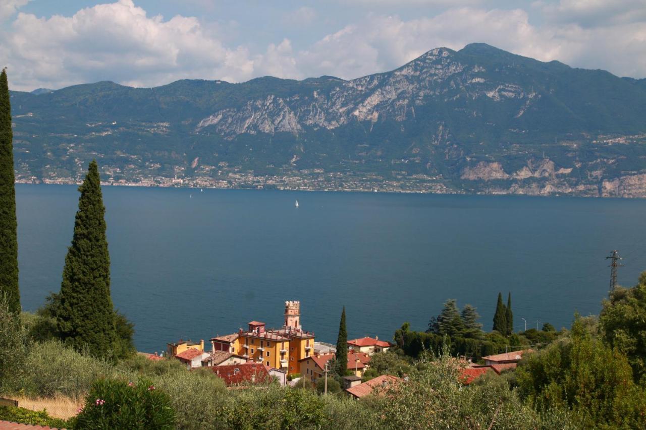Villa Casa Angelo Torri Del Benaco Exterior foto