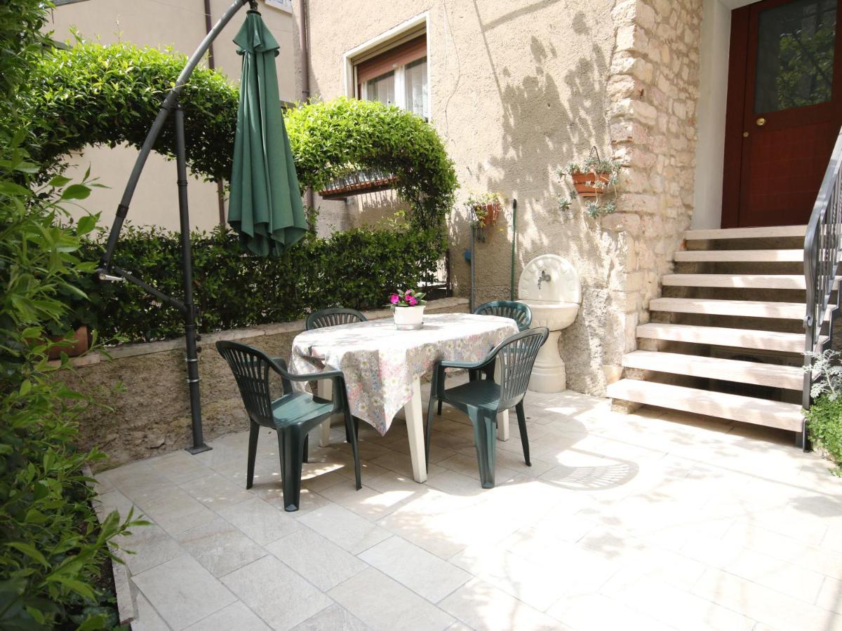 Villa Casa Angelo Torri Del Benaco Exterior foto